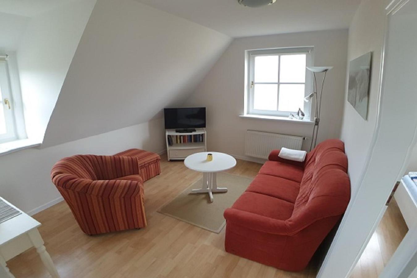 Apartment Haus Am Deich Utersum